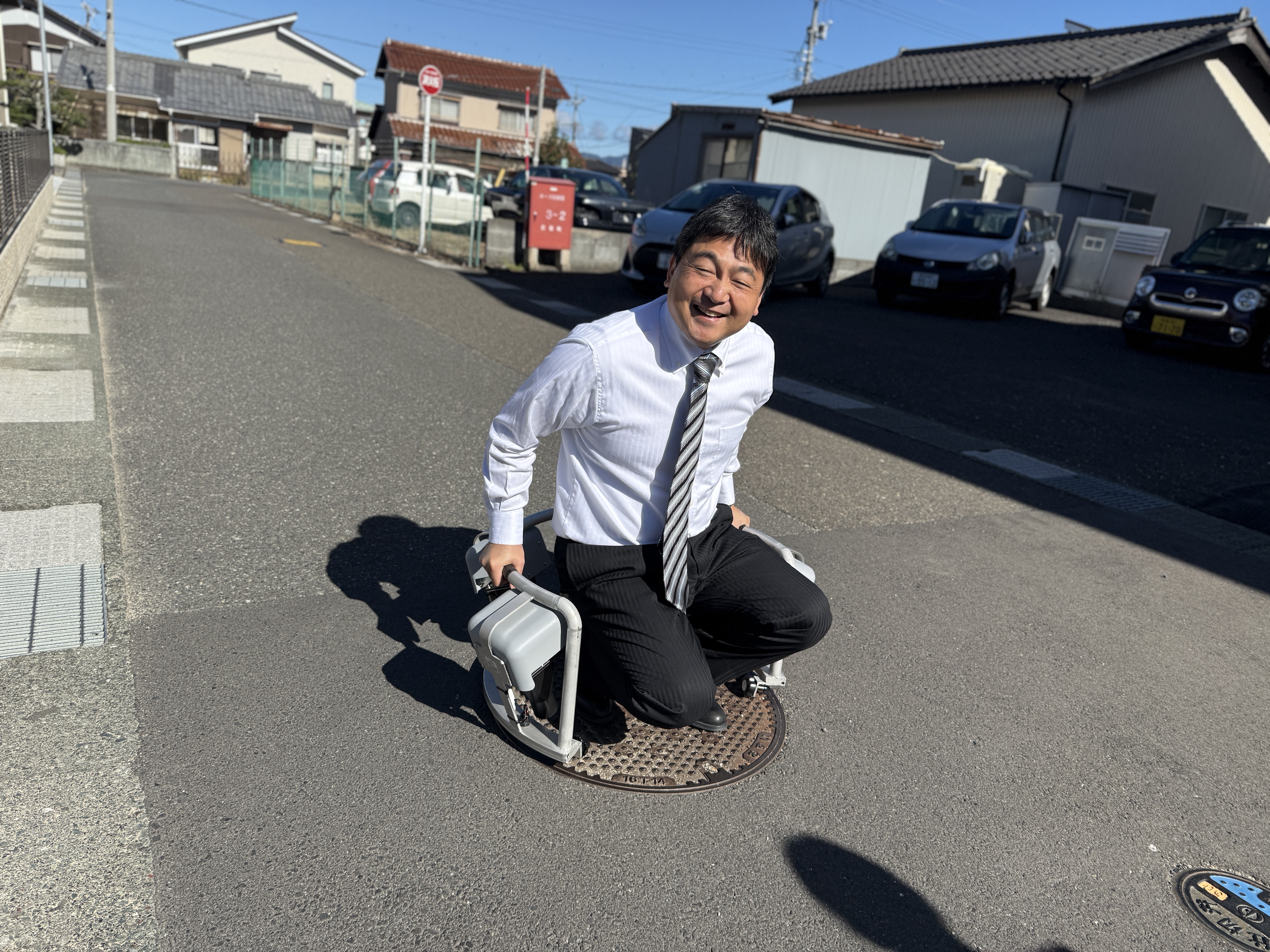 マンホール昇降時の使用イメージ